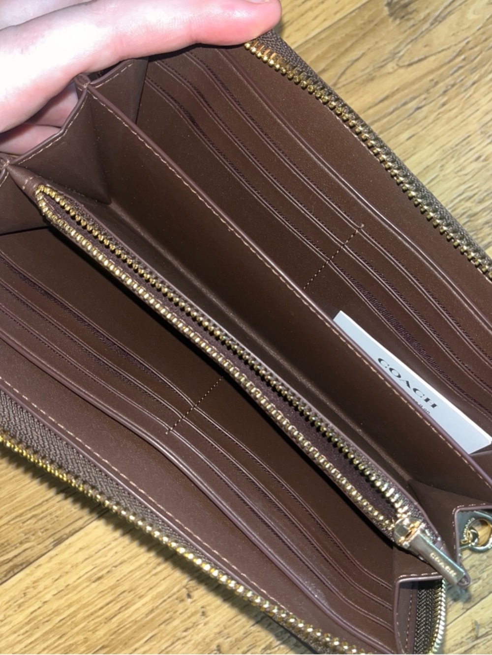 Coach Maple/Brass wallet/wristlet - Picture 2 of 6